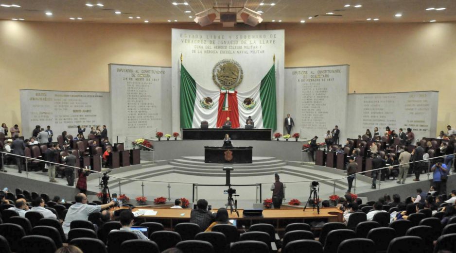 La reforma al Artículo 127 de la Constitución recibió el visto bueno de los diputados locales. SUN/ARCHIVO