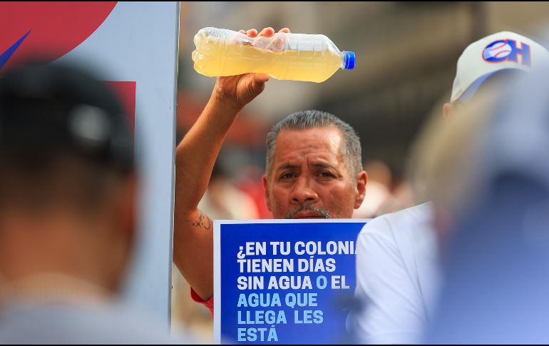 El gobernador señaló que ya hay avances significativos con el titular de la Conagua, Efraín Morales, a quien se le plantearon los escenarios financieros, y con quién sostendrá una reunión en los próximos días. EL INFORMADOR/ J. Acosta