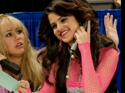 El programa especial, entre otros temas, aborda cómo evolucionó la relación entre las dos artistas con el paso del tiempo. ESPECIAL/DISNEYPLUS