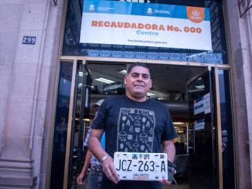 Este nuevo plazo para el cambio de placas busca evitar la saturación de contribuyentes en las oficinas recaudadoras del estado. ESPECIAL/Gobierno de Jalisco 
