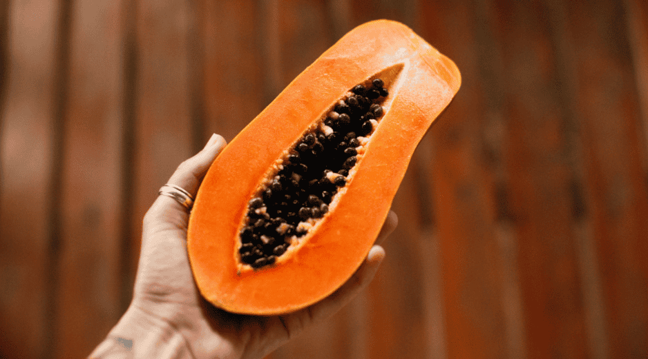 Hacer de esta fruta un hábito diario es una decisión inteligente, económica y deliciosa.  CANVA