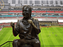 Aunque físicamente ha cambiado con el tiempo, con menos cabello y algunas arrugas, Nachito afirma que mentalmente su entusiasmo sigue siendo el mismo que cuando le hicieron la estatua. CANVA