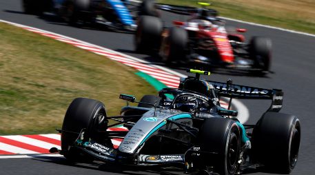 El joven maravilla, Andrea Kimi Antonelli, detuvo el cronómetro de forma espectacular para colocarse en la cima. EFE / F. Robichon