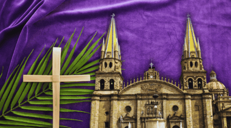 A pesar del acelerado avance de la modernidad, la tecnología y las nuevas costumbres sociales, las tradiciones de la Semana Santa se mantienen inquebrantables en todo el país. ESPECIAL / CANVA