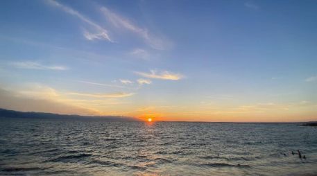 La Cofepris avala la calidad del agua en playas de Puerto Vallarta previo a Semana Santa 2026. EL INFORMADOR / O. Flores