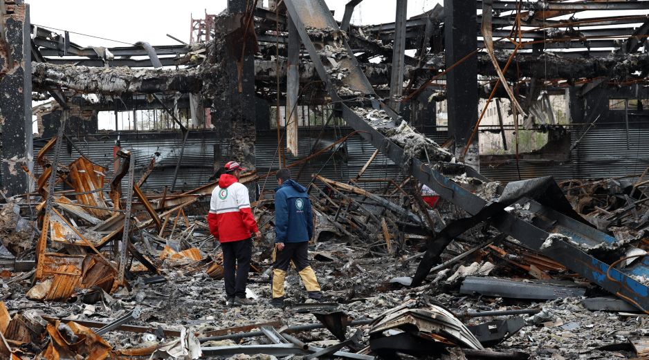 La guerra entre Estados Unidos e Irán cumple un mes con miles de objetivos atacados. EFE/A. TAHERKENAREH