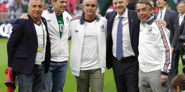 Infantino engalana el regreso del Azteca