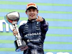 Antonelli (Mercedes) dominó la carrera tras un safety car. En el podio lo acompañaron Oscar Piastri  (McLaren) y Charles Leclerc (Ferrari). EFE/F. Robichon