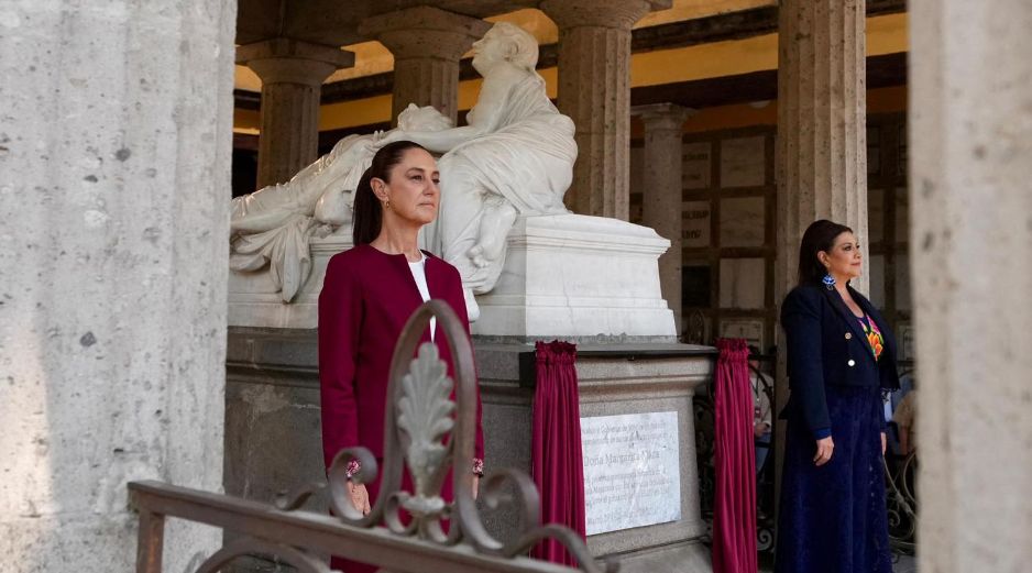 La Presidenta concluyó el acto con un reconocimiento a las mujeres mexicanas de todas las épocas. ESPECIAL/Presidencia de México