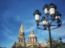 Los recorridos en Semana Santa partirán del Centro Histórico y permitirán conocer tanto sitios emblemáticos como espacios menos transitados de la ciudad. UNSPLASH / J. JUAN