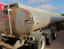 Tras ejecutar una orden de cateo en un inmueble ubicado en Reynosa, Tamaulipas, la Fiscalía General de la República (FGR) aseguró alrededor de dos millones 189 mil litros de hidrocarburo. ESPECIAL