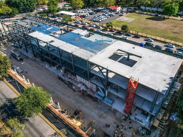 La obra mantiene protocolos de control de calidad que abarcan desde el análisis de materiales hasta la supervisión de cada etapa constructiva. EL INFORMADOR/ A. Navarro