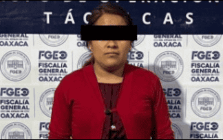 La sospechosa, identificada como A. D. R. L., fue puesta a disposición de la autoridad ministerial correspondiente. CORTESÍA/ Fiscalía General del Estado de Oaxaca