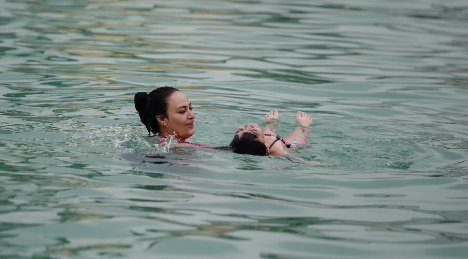 Destinos turísticos sumamente populares como Puerto Vallarta, la Costalegre o balnearios registran anualmente muertes por ahogamiento en Semana Santa. EL INFORMADOR/ARCHIVO