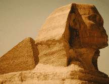 Los geólogos y arqueólogos tradicionales señalan que las anomalías detectadas en los escáneres podrían ser simples formaciones rocosas naturales o cavidades geológicas muy comunes en esa región desértica. CANVA