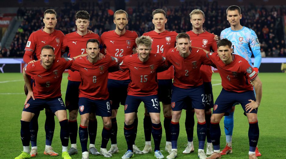 La UEFA y la FIFA han adoptado definitivamente Chequia en sus marcadores y uniformes. EFE/ M. DIVISEK.