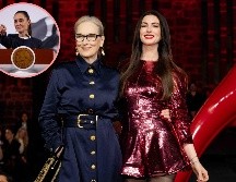 Meryl Streep y Anne Hathaway posan ante los medios tras una pasarela en el Museo Anahuacalli de la Ciudad de México. SUN/H. Salvador