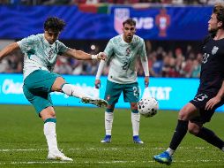 Los próximos co-anfitriones del Mundial salieron con lo que parecía una intensidad renovada, que pronto fue diluyéndose conforme los lusitanos se apoderaban del balón. AP/ M. Stewart.