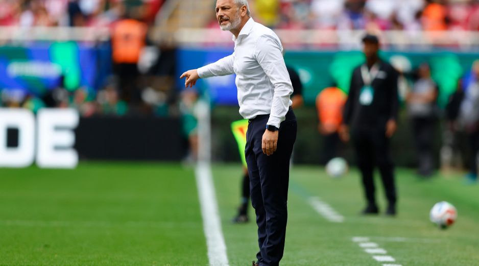 El técnico reconoció que el rendimiento no fue el ideal durante todo el encuentro. EFE/ F. Guasco.