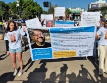 El contingente llegó a Casa Jalisco donde lanzaron algunas consignas y exigencias al Gobierno del Estado, principalmente con el fin de localizar con vida al conductor de plataforma. EL INFORMADOR/ M. Hernández