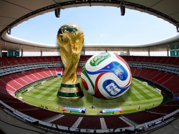 El torneo arrancará con una fase inicial compuesta por 12 grupos, de la cual surgirán 32 selecciones tras la disputa de 72 encuentros. ESPECIAL, EFE / F. Guasco, AP y AFP