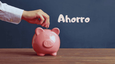 Tanto el ahorro como la inversión es la manera que muchas personas eligen para cambiar de carro, adquirir una vivienda o planear sus próximas vacaciones. ESPECIAL / CANVA