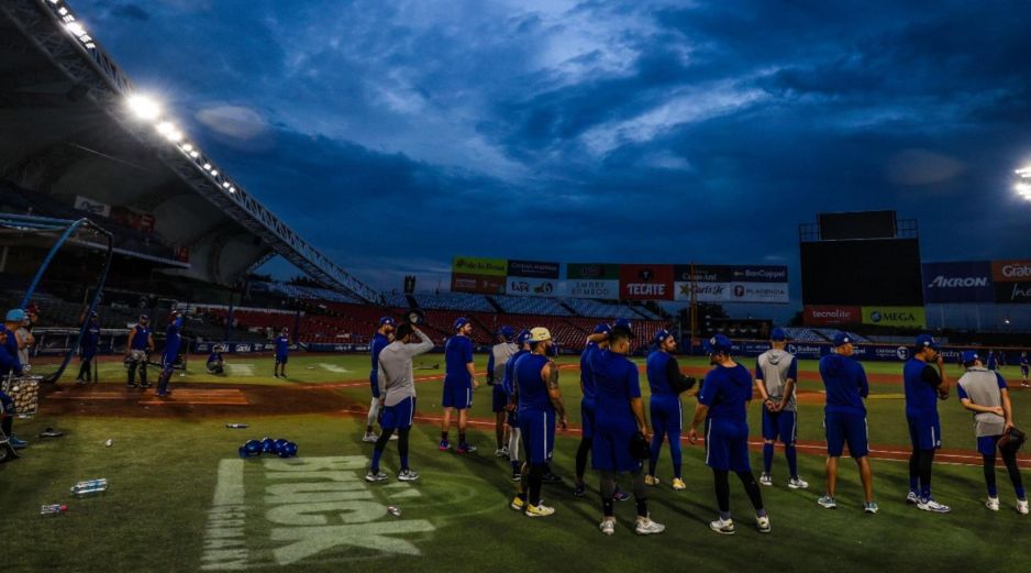 Del 2 al 5 de abril, la novena albiazul volverá a casa para prepararse de cara a su debut en la temporada 2026 de la Liga Mexicana de Beisbol. EL INFORMADOR / ARCHIVO