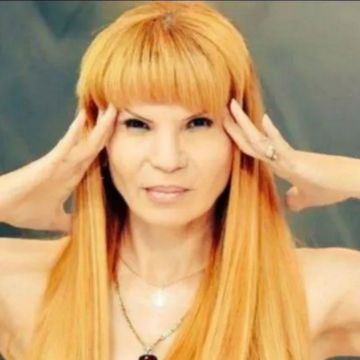 Como cada mes, Mhoni Vidente comparte sus horóscopos mágicos, ofreciendo una guía espiritual en la que se entrelazan predicciones, consejos y advertencias para aprovechar al máximo las vibraciones del universo. FACEBOOK / Mhoni Vidente