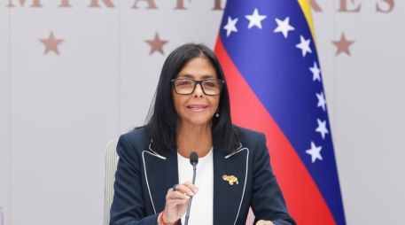 La presidenta encargada de Venezuela, Delcy Rodríguez, habla durante una videoconferencia en el foro FII Priority, en Miami. EFE/Palacio de Miraflores