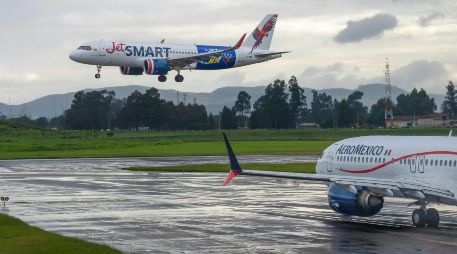 Duro golpe al bolsillo: el incremento del TUA ya se refleja en los costos de los boletos de avión. ESPECIAL/PEXELS