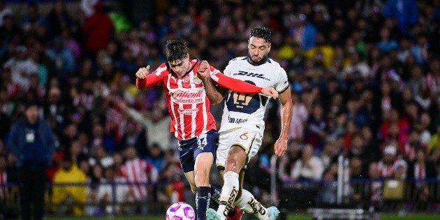 Chivas registra impresionante estad&iacute;stica en juegos ante Pumas