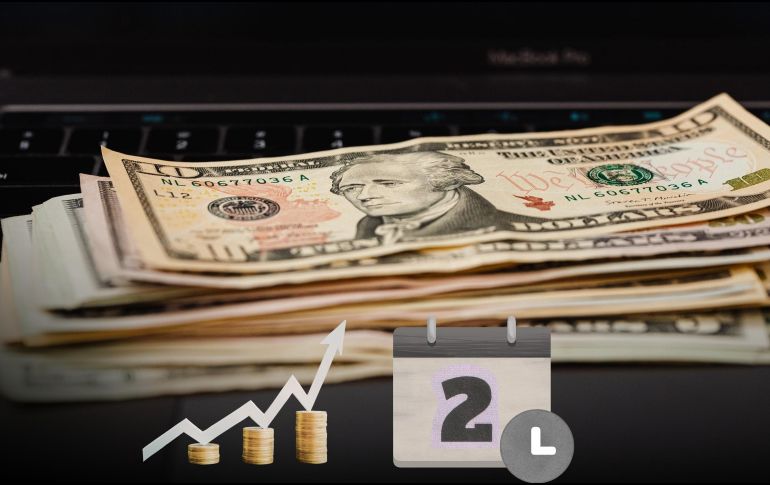 El comportamiento del dólar refleja la volatilidad habitual del mercado, donde factores internacionales y expectativas económicas influyen directamente en la cotización, incluso durante periodos festivos como Semana Santa. ESPECIAL / CANVA