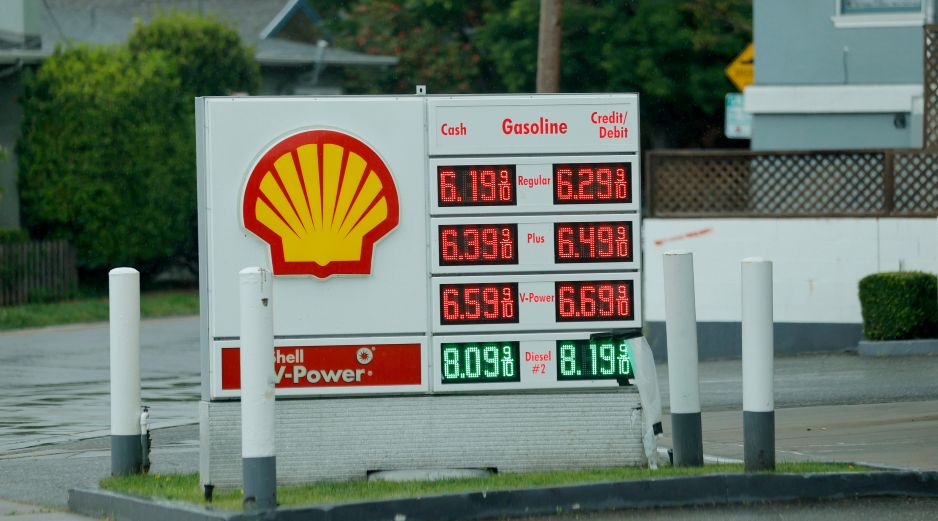 Antes del conflicto, unos 20 millones de barriles diarios —casi el 20% del consumo mundial— transitaban por el Estrecho de Ormuz. EFE/ARCHIVO