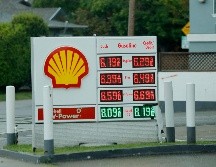 Antes del conflicto, unos 20 millones de barriles diarios —casi el 20% del consumo mundial— transitaban por el Estrecho de Ormuz. EFE/ARCHIVO