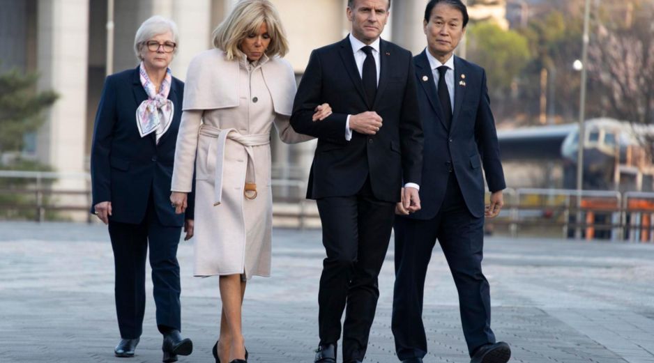 Emmanuel Macron durante una visita oficial en Seúl, Corea del Sur. EFE/J. Heon-Kyun