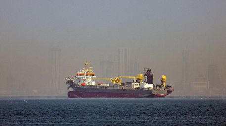 China advierte que una escalada del conflicto podría afectar la estabilidad en el Estrecho de Ormuz. EFE/ARCHIVO