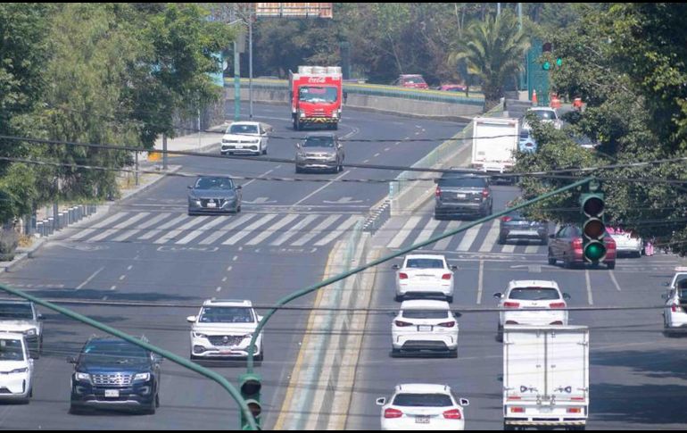 El programa Hoy No Circula se aplica de las 5:00 a las 22:00 horas en todas las alcaldías de la Ciudad de México y en tres zonas conurbadas del Estado de México. SUN/S. Cadena