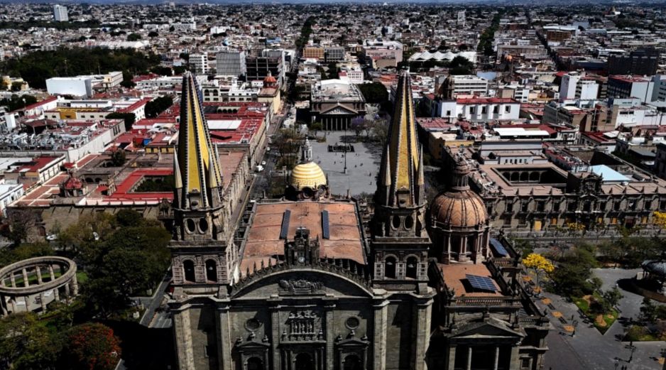 Una intensa circulación anticiclónica que afecta gran parte del territorio mexicano mantendrá los cielos completamente despejados sobre Jalisco. AFP / ARCHIVO
