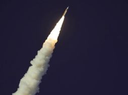 En total, son 53 tarjetas digitales de embarque, 52 con los nombres de víctimas de desaparición y una por los más de 130 mil desaparecidos en todo México. EFE/EPA/C. Herrera