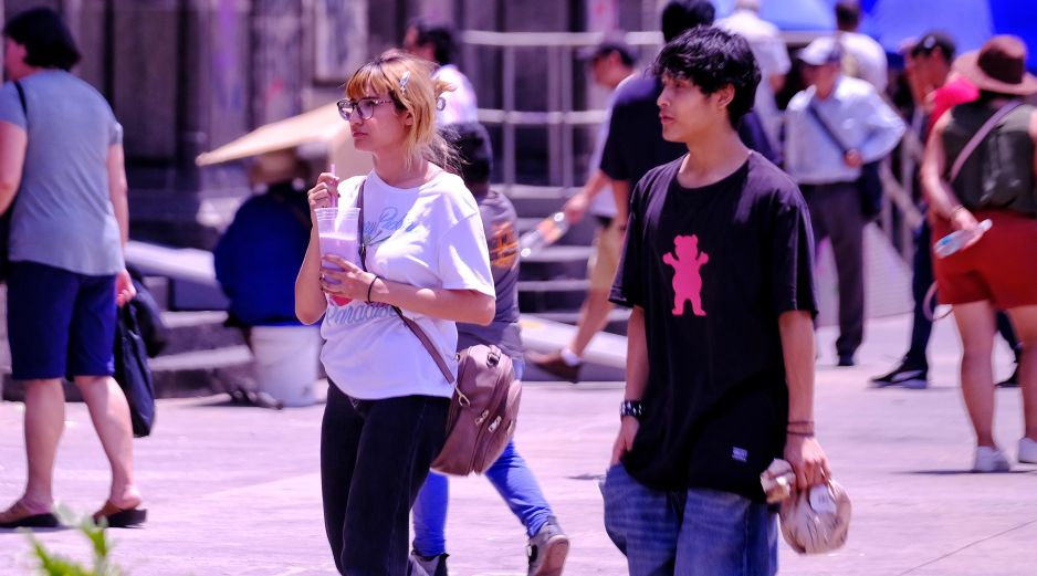 Los grupos más vulnerables ante el calor extremo son las niñas y niños menores de 6 años de edad y las personas mayores de 65 años. ESPECIAL