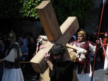 El actor que da vida a Jesús en el Viacrucis es un médico titulado de la Universidad Nacional Autónoma de México. SUN / C. Mejía