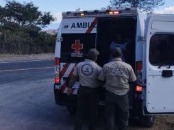 Protección Civil realizó el descenso seguro de tres personas extraviadas; ninguna presentó lesiones. FACEBOOK/Protección Civil Jalisco