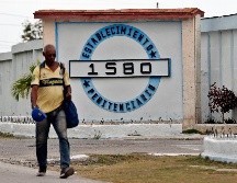 La isla libera a presos políticos en medio de apagones, escasez y reclamos por represión. EFE/ E. Mastrascusa