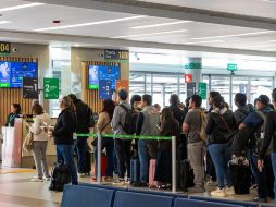 La alta demanda de vuelos en el AIFA evidencia el flujo de turistas en esta temporada vacacional. X/@Claudiashein