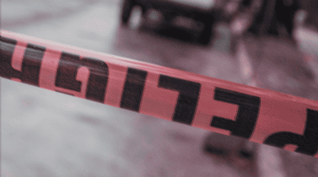 Frente al casino Real Americana, en Tlaquepaque, localizaron a tres jóvenes tirados en la vía pública, junto a una motocicleta. EL INFORMADOR/ARCHIVO