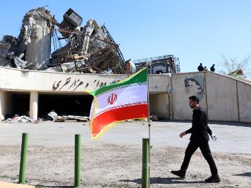 La tensión entre Irán y Estados Unidos vuelve a escalar tras nuevas declaraciones sobre posibles ataques y respuestas militares. EFE/A. Taherkenareh