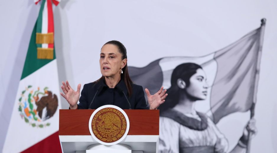 La Presidenta Claudia Sheinbaum aseguró que las autoridades siguen trabajando para contener el derrame de crudo en el Golfo de México. EFE/M. Guzmán