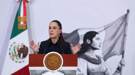 La Presidenta Claudia Sheinbaum aseguró que las autoridades siguen trabajando para contener el derrame de crudo en el Golfo de México. EFE/M. Guzmán