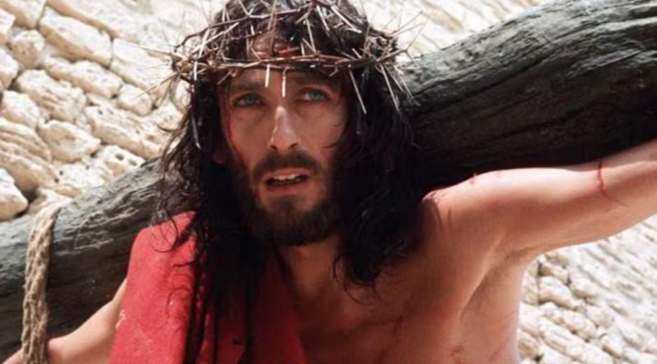 El propio Powell llegó a comentar que, incluso años después y con una apariencia distinta, muchas personas lo reconocían en la calle como la figura que interpretó.  ESPECIAL