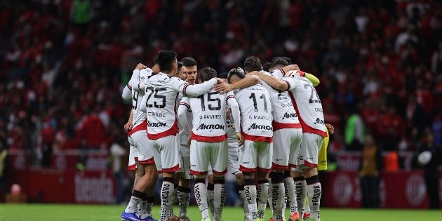 Atlas se juega su destino ante gigantes en decadencia
